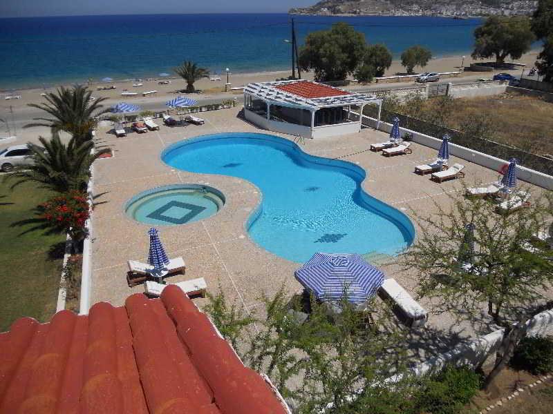 Mediterranean Hotel Kárpatos Exterior foto